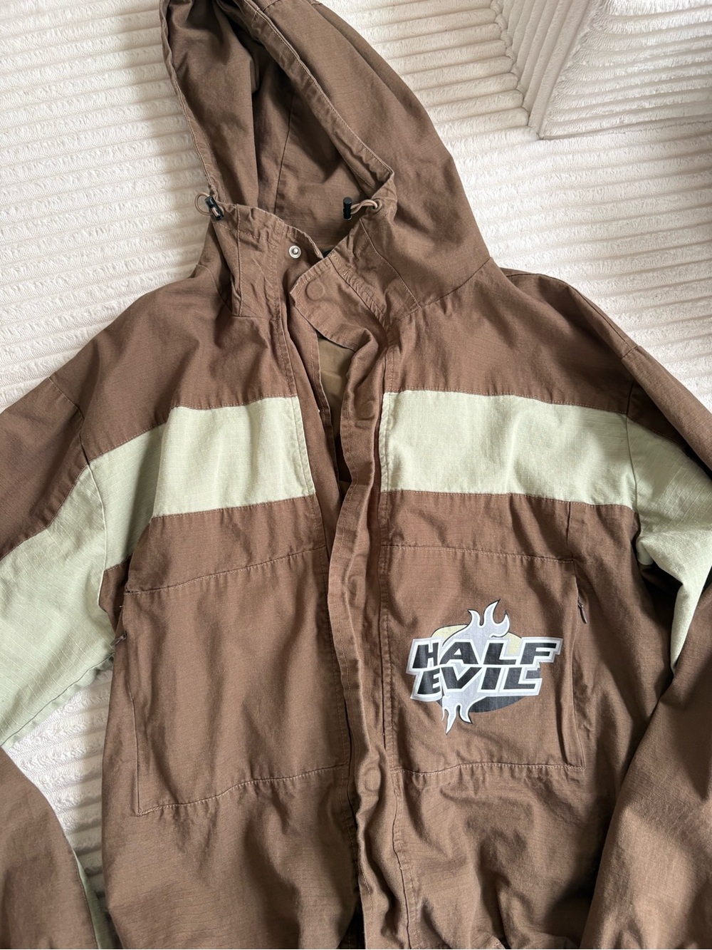 Half Evil Hooded Jacket - Picture 4 of 4